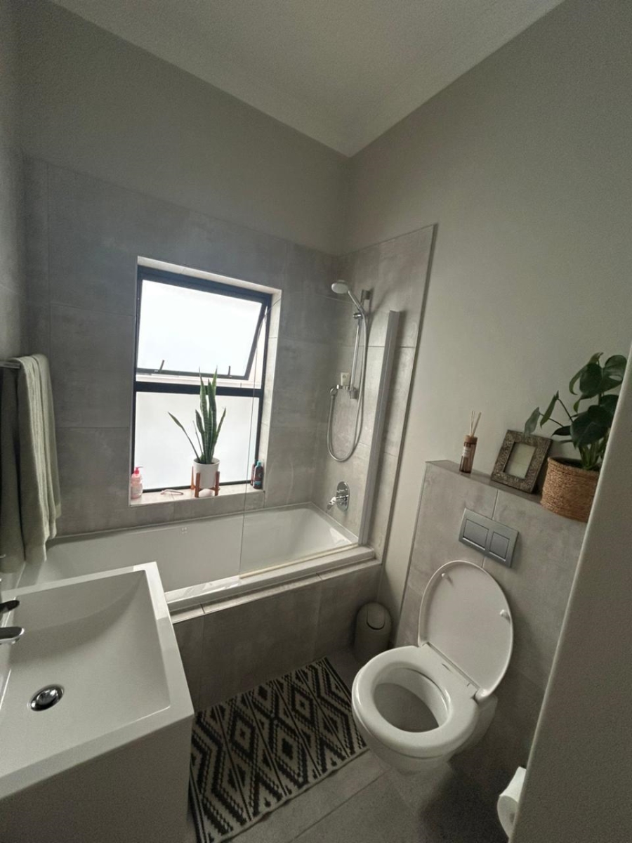 To Let 3 Bedroom Property for Rent in Aan de Wijnlanden Western Cape